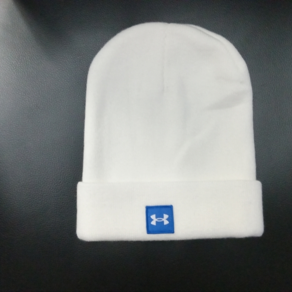 - Under Armour - Picture 2 of 3